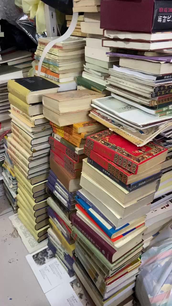 北京旧书回收 红楼梦 四大名著 文学历史经济 艺术